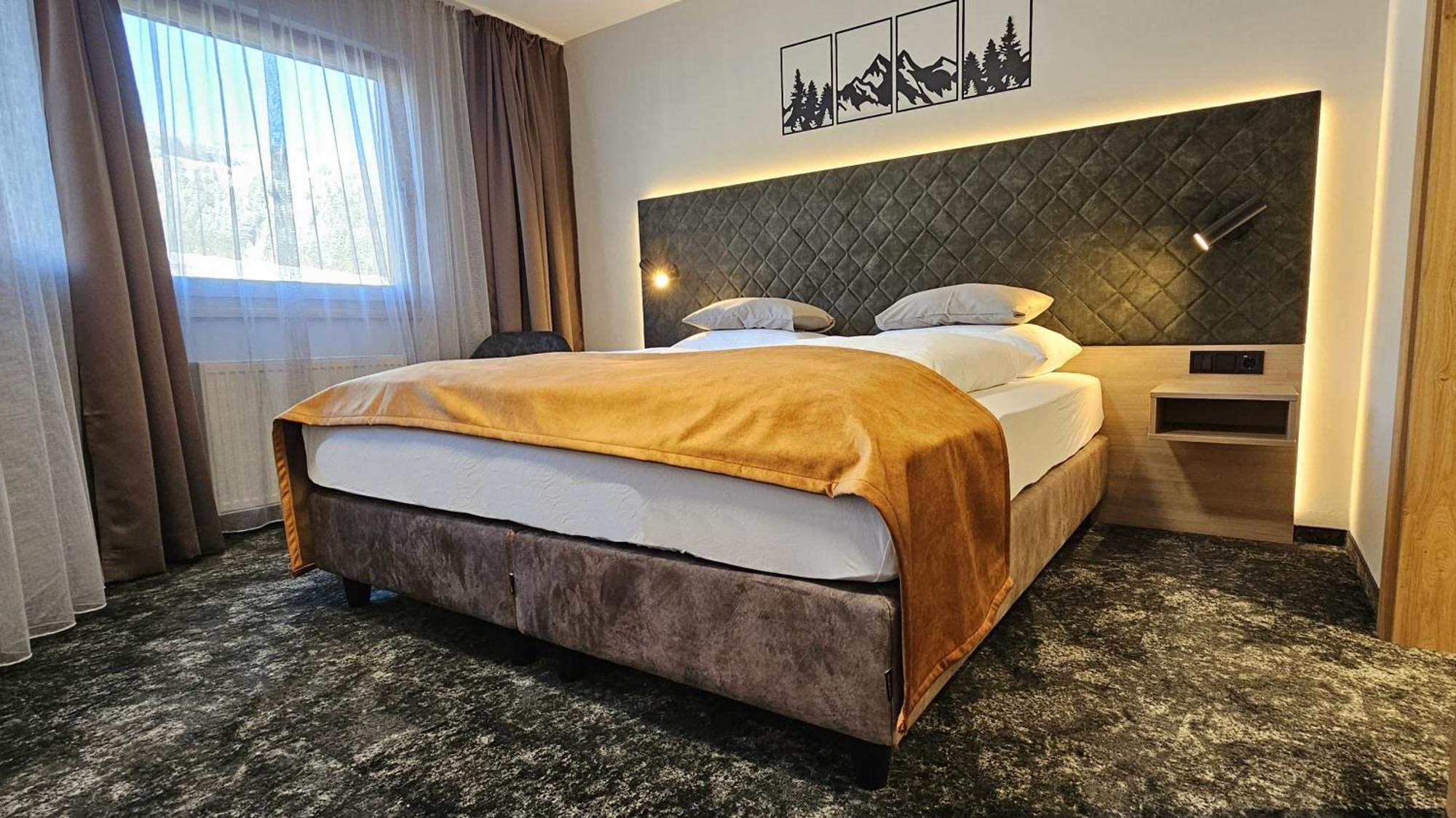 Vital & Sporthotel Brixen Brixen im Thale Exterior photo